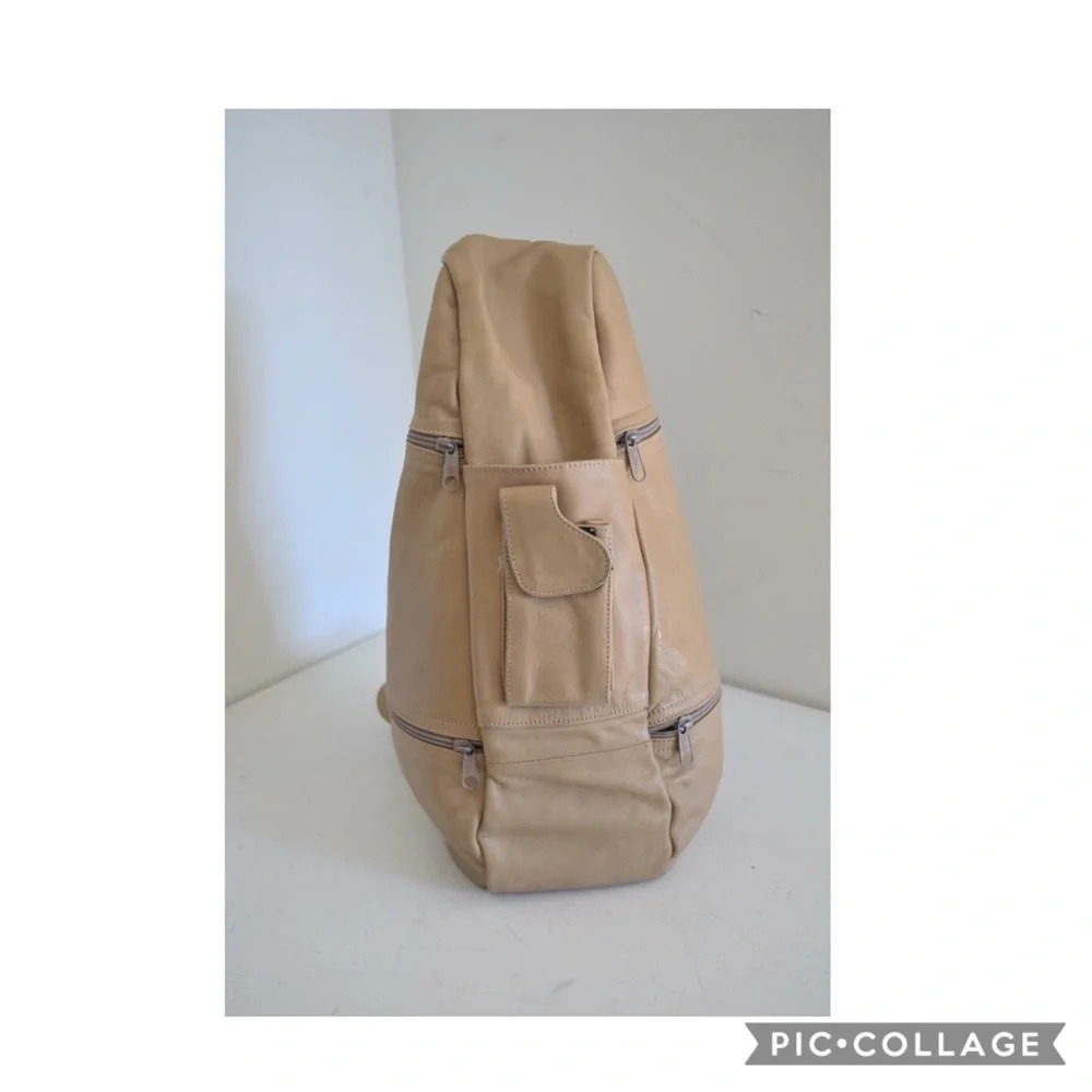 Hand made leather back pack - Picture 4 of 8